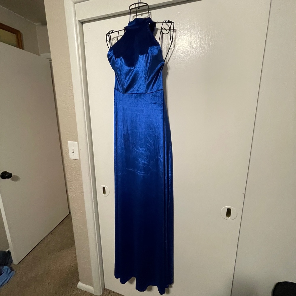 Beautiful soft velvet blue prom dress